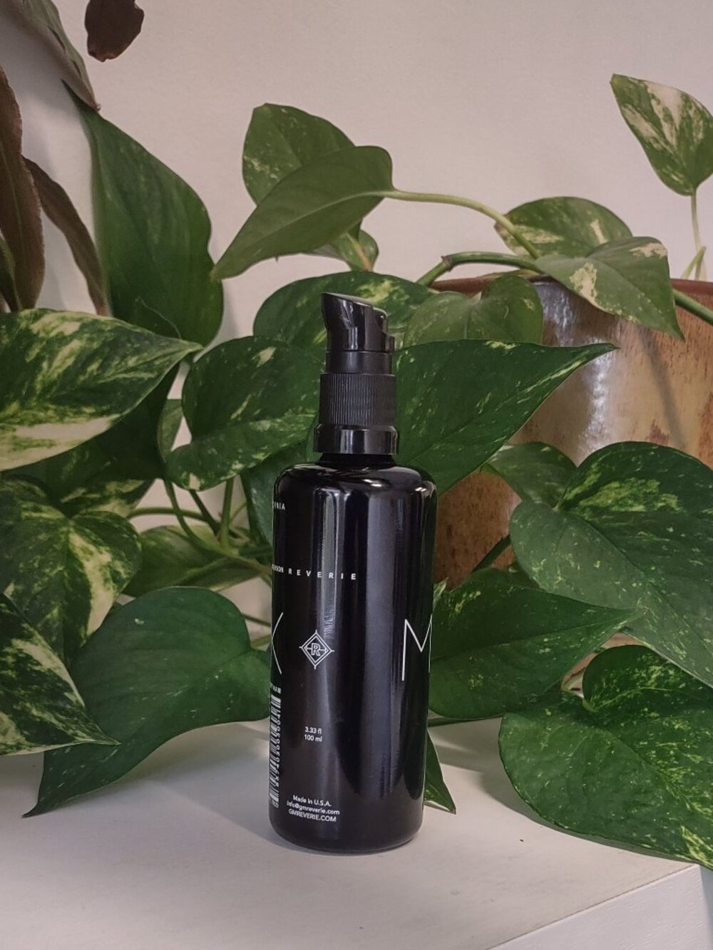 REVERIE, MILK Anti-Frizz Leave In Nourishing Treatment, brand new, full sized.